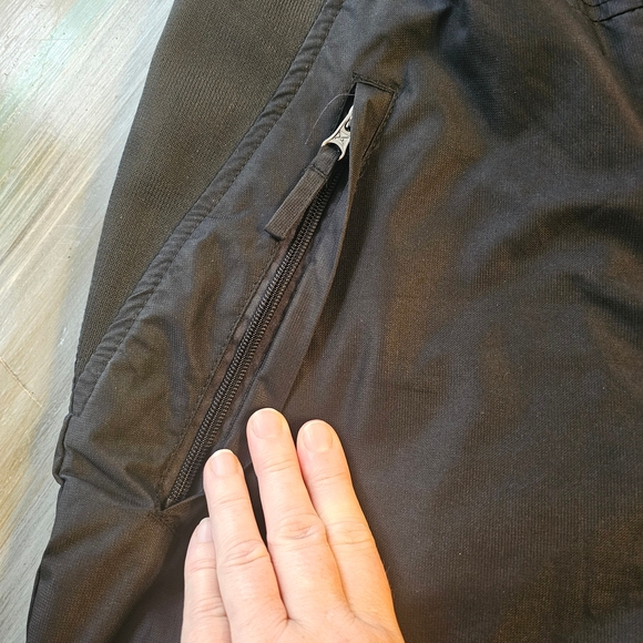 WOMEN'S Arctix Essential Black Insulated Snow Bib Overalls (Small)(31L)☃️ - Picture 10 of 16